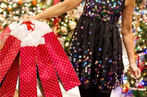 Geschäftsleute gehen optimistisch in Jahresendspurt Das Weihnachtsgeschäft hat früher begonnen, stellt der Einzelhandel in Marienhafe fest.