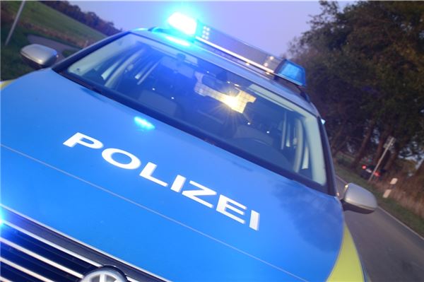 Betrunken und ohne Kennzeichen unterwegs Die Polizei konnte den Fahrer ermitteln.