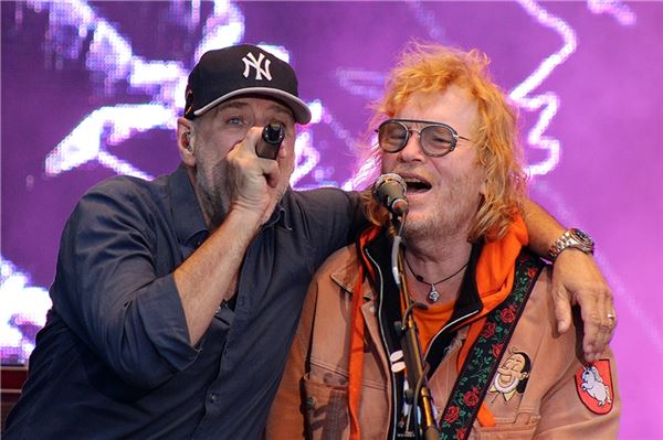 Fury-Sänger Kai Wingenfelder und Christof Stein-Schneider (Gitarre) verstehen sich blind.