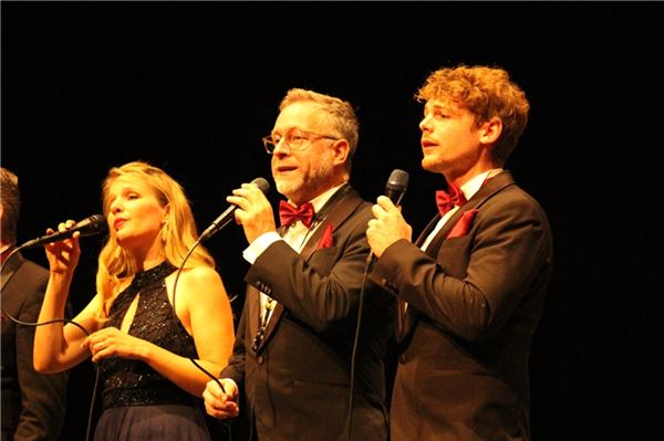 Glenn Miller Orchestra am 10. September 2023 im Theater an der Blinke in Leer  F...