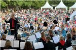 Alle zwei Jahre findet die Schlossparkserenade statt und lockt viele Besucher. Foto: Martin Stromann