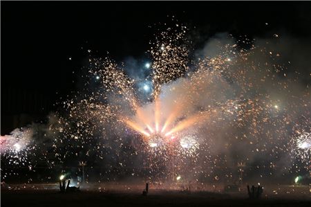 Am 6. Dezember wurde in Norden am späten Nachmittag ein Feuerwerk gezündet.