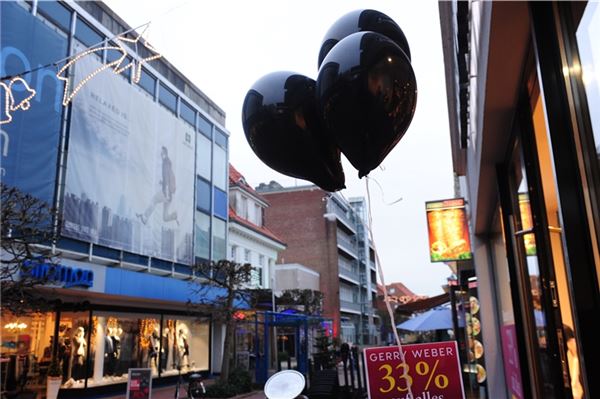 Ein Wochenende voller Angebote Am Sonnabend haben die Geschäfte bis 18 Uhr geöffnet.