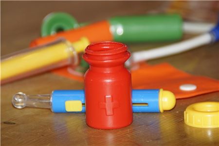 Angesichts der anhaltenden Corona-Pandemie werden die Mitarbeiter im Gesundheitsamt schon im zweiten Jahr nicht wie gewohnt zu Schuleingangsuntersuchungen einladen.