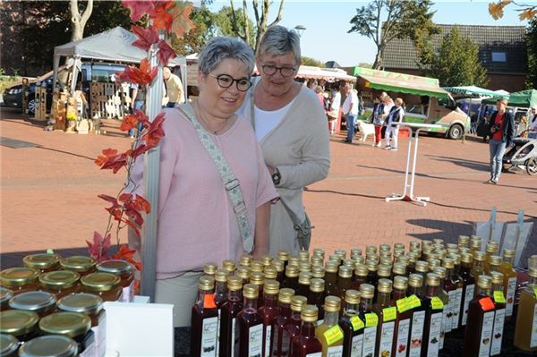 Goldener Herbst auf dem Marienhafer Bauernmarkt