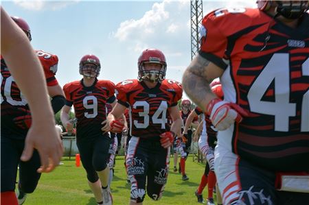 Beim Süderneulander SV denkt man über eine neue American-Football-Sparte nach. Das Foto zeigt die Emden Tigers. 