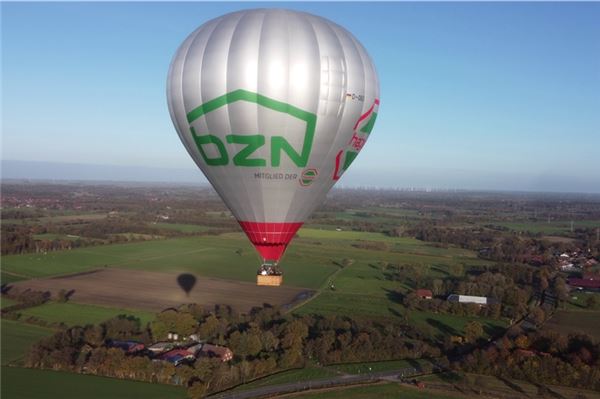 Eine Ballonfahrt in Küstennähe ist selten – es gibt sie aber