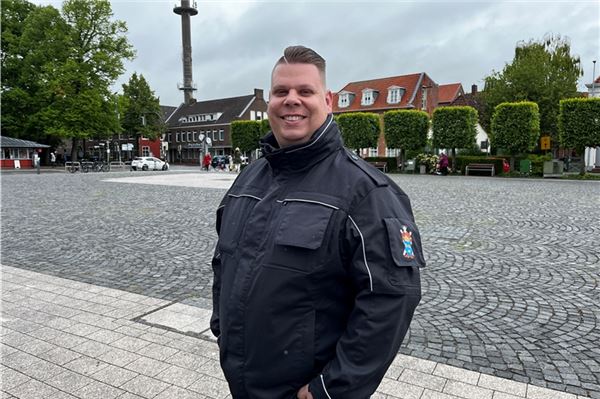 Als Marktmeister in Norden ganz nah am Geschehen dran Als Marktmeister in Norden ganz nah am Geschehen dran