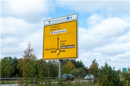 Ein Schild fürs Norder Teemuseum