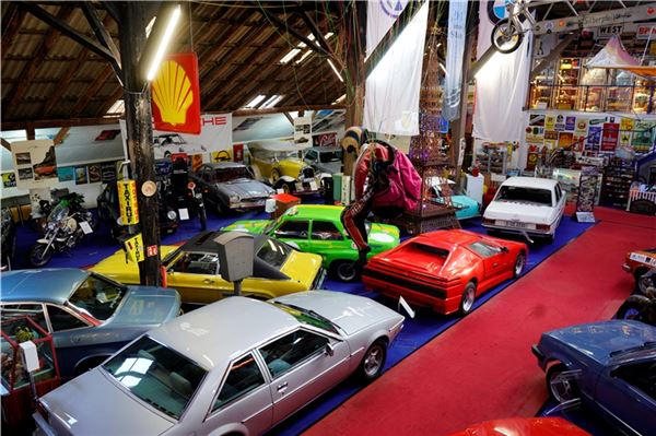 Von historischen Fahrzeugen bis Filmwagen: Automuseum zieht jährlich 30.000 Besucher an