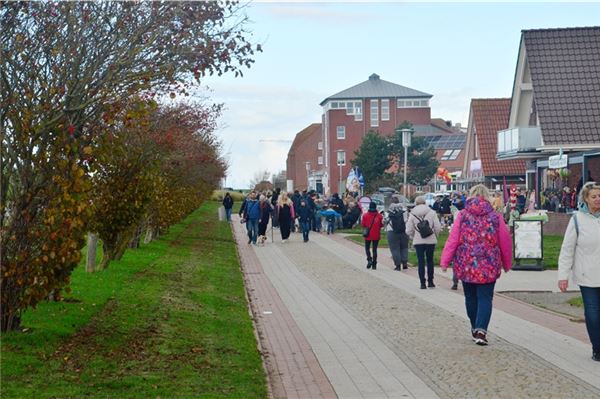 Norddeicher Badestraße: Stadt startet Verkehrsversuch für mehr Sicherheit