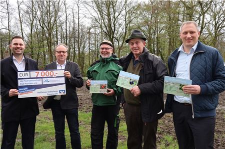 Norder Initiative: Baumpate am Bürgerradweg werden