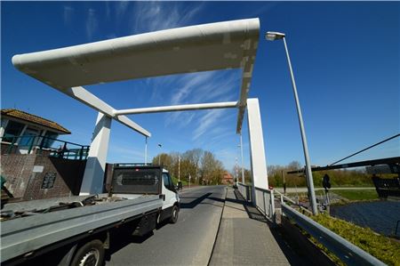 Brücke soll bald wieder einwandfrei klappen