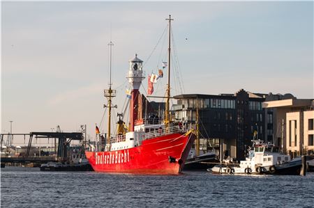 Einbrecher bohren Löcher in Emder Feuerschiff