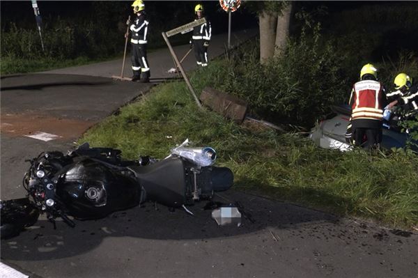 Upgant-Schott: Zwei Schwerverletzte bei Unfall auf B 72