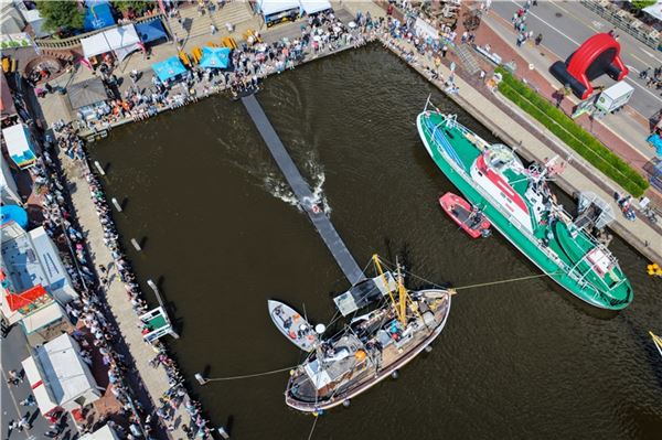 Delft- und Hafenfest Emden