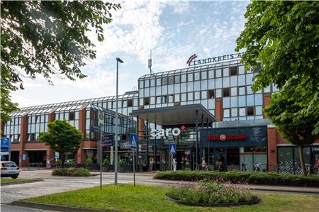 Das Auricher Einkaufszentrum caro freut sich über einen erfolgreichen Sommer und guten Zulauf. Foto: Ute Bruns