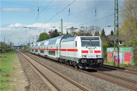 Das Fernverkehrsangebot von und nach Norddeich Mole bleibt fast unverändert bestehen.