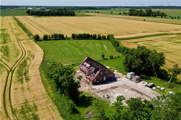 Zwei Großbrände in Hagermarsch - War es Brandstiftung? Brand in Hagermarsch