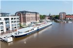 Das Hotel im Delft in Emden musste am Dienstagvormittag evakuiert werden.