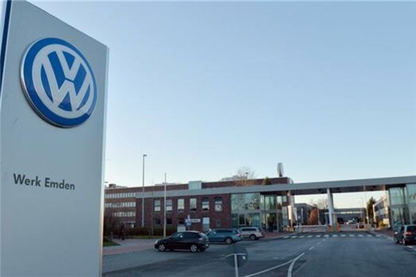 Das Volkswagenwerk in Emden steht derzeit still