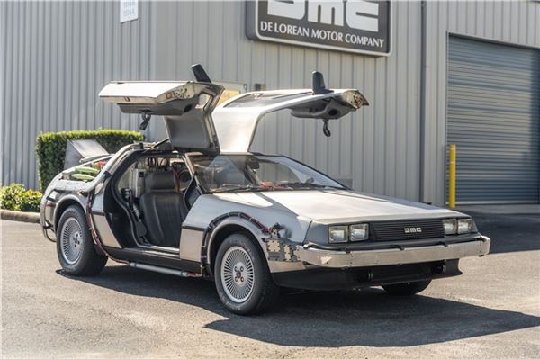Sommerfest der Aktiven Tierfreunde DeLorean DMC-12 bekannt aus „Zurück in die Zukunft“