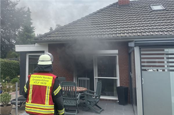Kellerbrand in Norden: Gefrierschrank geht in Flammen auf Der Gefrierschrank eines Wohnhauses in Norden stand in Flammen.