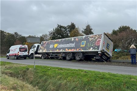 Der Lk-Fahrer verlor die Kontrolle.