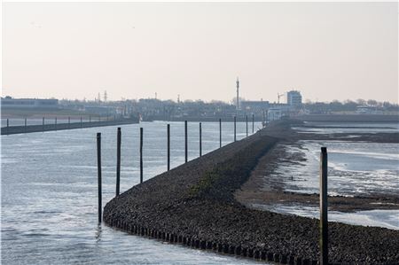 Der Norddeicher Hafen. Am Donnerstagnachmittag kam hier eine Schnellfähre fest.