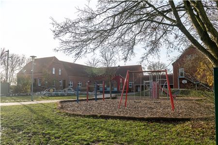 Der Schulhof der Grundschule Süderneuland