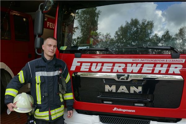 „Der Zusammenhalt ist einfach großartig“, lobt Paul Räupert die Atmosphäre bei „seiner“ Fehntjer Feuerwehr.