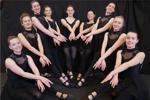 „Vorhang auf“ für 80 Balletttänzerinnen