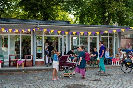 Die Stadt unterstützt auch in Zukunft die Kulturbrennerei Doka. Der Verein kann für weitere zwei Jahre den Marktpavillon nutzen.