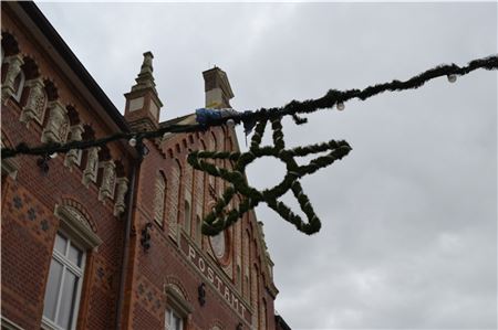 Die Weihnachtsbeleuchtung wird in einer konzertierten Aktion aufgewertet. Archivbild