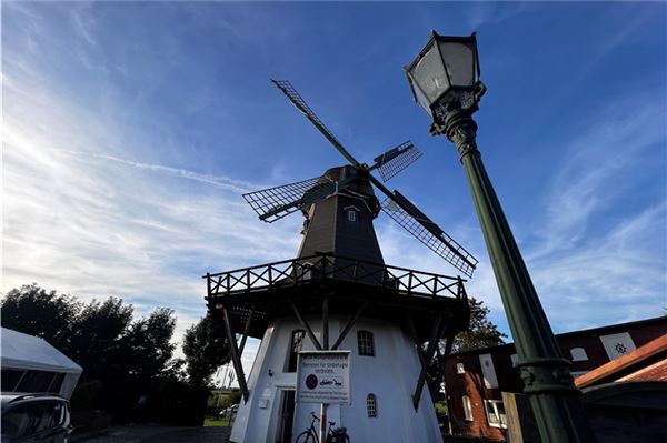 Die Windmühle Kost Winning in Emden öffnet ihre Türen von 11 bis 18 Uhr. Foto: Stefan Bergmann