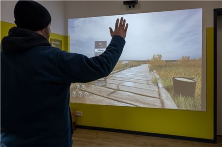 Digital Tiere anlocken und beobachten, was wo und wie lebt – das geht im Wald- und Moormuseum in Berumerfehn dank moderner Technik. Foto: Ute Bruns