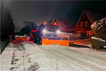 Für den Winterdienst in Norden stehen dem Bauhof unter anderem zwei große Lkw zur Verfügung.