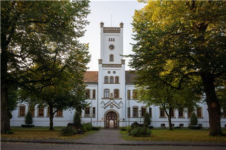 Für vier Jahre muss ein Wittmunder nach dem Urteil des Auricher Landgerichts ins Gefängnis.Foto: Ute Bruns