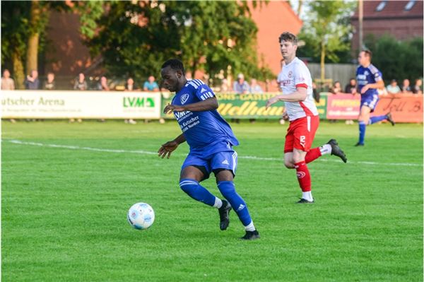 Halbfinale Ostfriesland-Cup Süderneulander SV - SV Großefehn