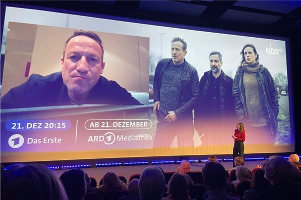 Hauptdarsteller Wotan Wilke Möhring konnte nicht vor Ort sein. Fotos: Hauke Eilers-Buchta