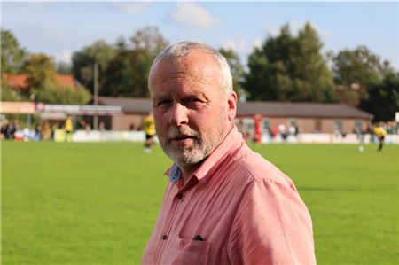 Hintes Bürgermeister Uwe Redenius tritt nicht erneut an.Foto: Till Oliver Becker