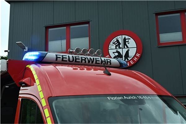 In einem Pflegeheim in Upgant-Schott gibt es einen Feuerwehreinsatz (Symbolbild)