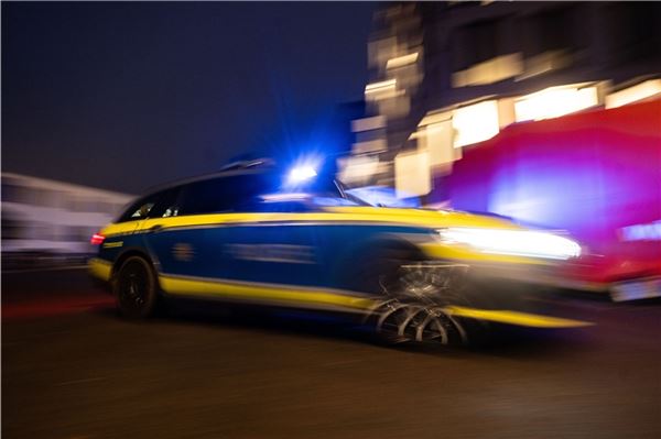 In Ostermarsch kam es zu einem schweren Verkehrsunfall - erfreulicherweise nur mit einer leicht verletzten Person.