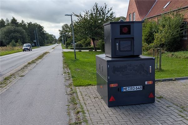 In Süderneuland zählte der Blitzer zahlreiche Verstöße.