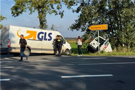 In Upgant-Schott kam es am Freitag zu einem Unfall zwischen einem Lieferwagen und einem Kleintransporter.