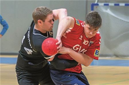 Keine einfache Situation. Als Tabellenletzter muss TuRa an den Fehlerquellen arbeiten. Foto: Ute Bruns