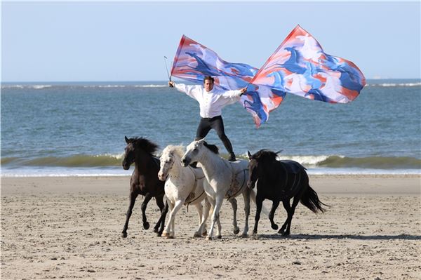 Lorenzo, der „fliegende Franzose“ begeisterte am Norderneyer Nordstrand. Foto: Noun