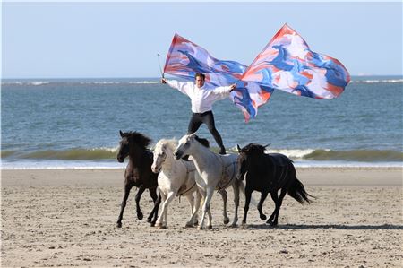 Lorenzo, der „fliegende Franzose“ begeisterte am Norderneyer Nordstrand. Foto: Noun