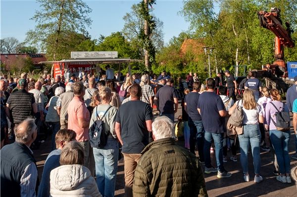 Die schönsten Bilder: Das Norderland feiert in den Mai