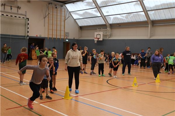 Mit viel Eifer und Freude waren die Kinder bei der Sache. Foto: Theo Gerken